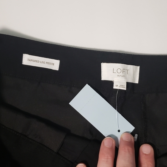 Loft Outlet Black Cuffed Trousers Size 10 Petite Tapered Leg Pants - Picture 3 of 5